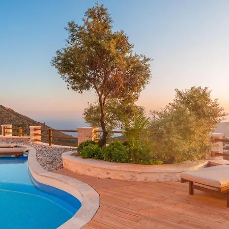 Sleeps 6 Pool Air Con Wifi * Kalkan