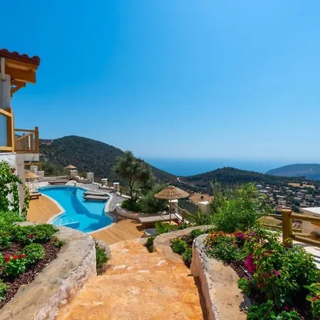 Sleeps 6 Pool Air Con Wifi Villa Kalkan